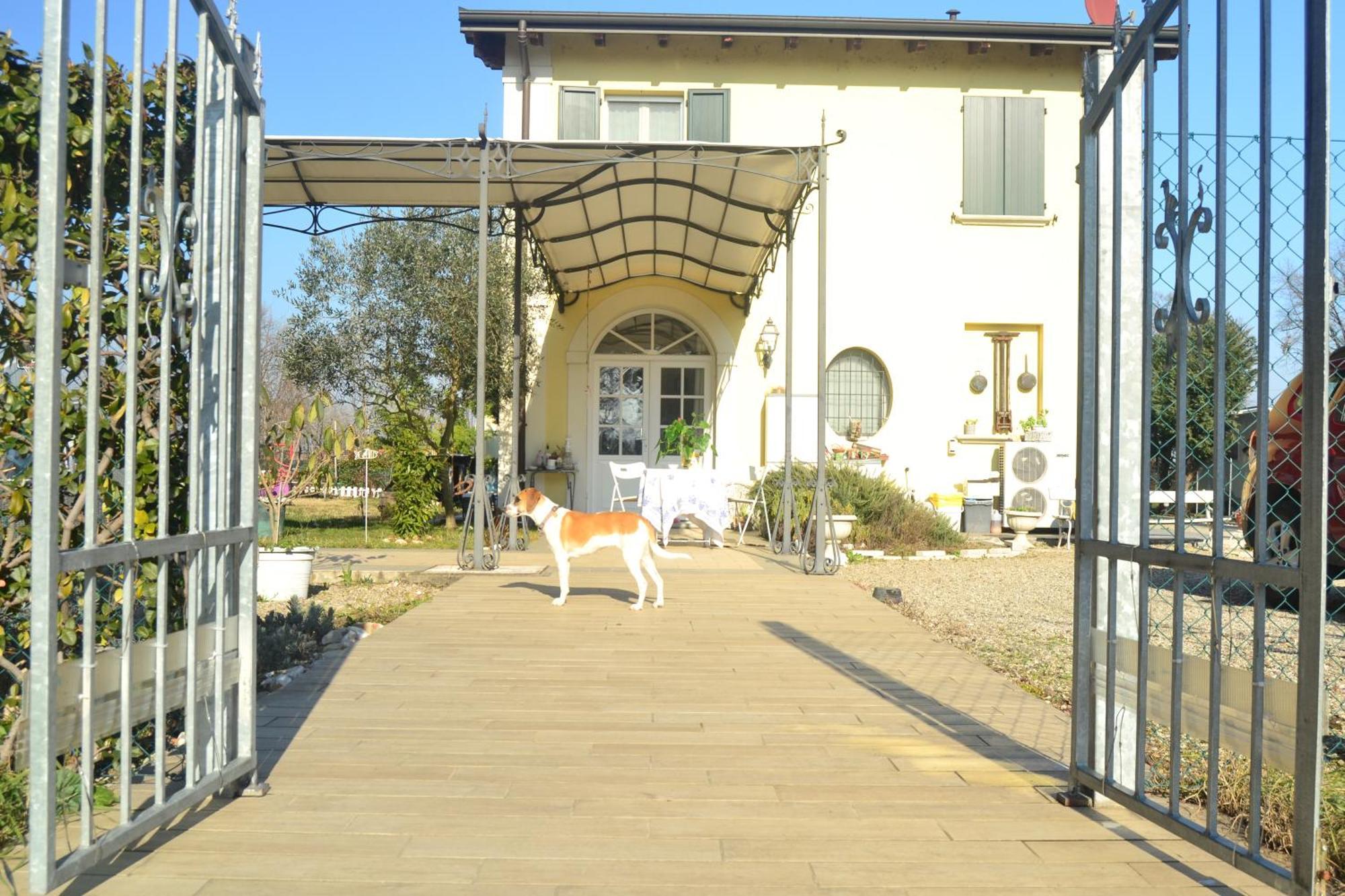 Lotus Country House Crespellano Exterior photo